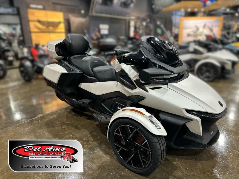 New 2026 Can-Am SPYDER RT SEA-TO-SKY (SE6) 