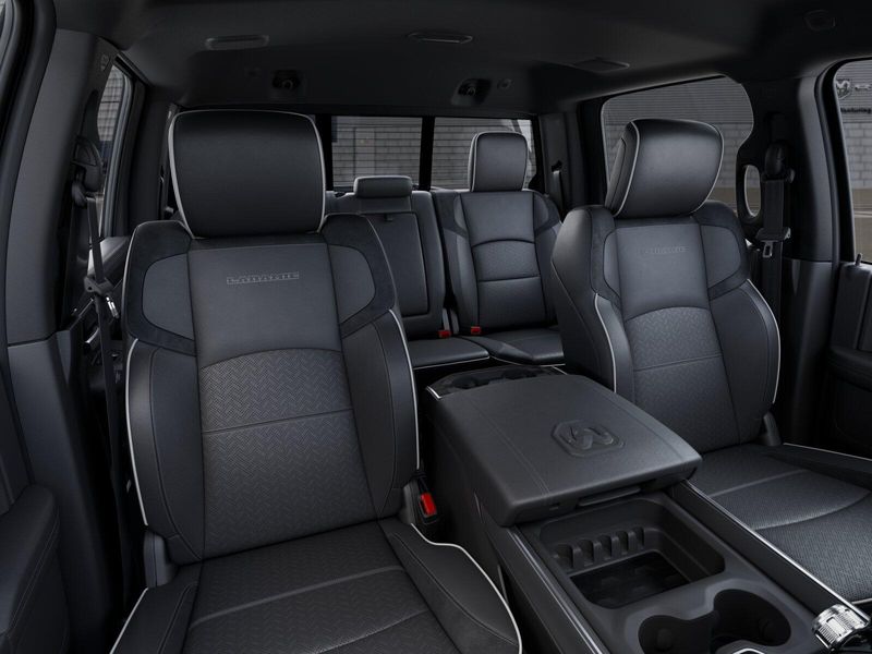 New 2026 RAM 2500 LaramieImage 44