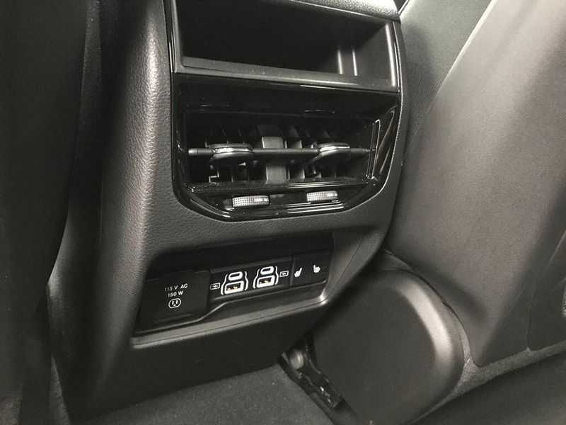 Used 2023 Jeep Grand Cherokee LimitedImage 15