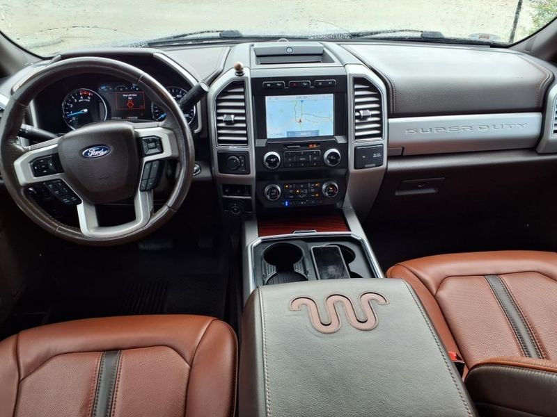 2021 Ford F-350SD King RanchImage 4