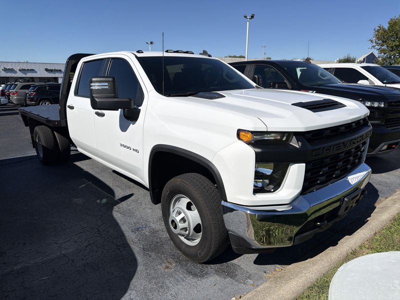Used 2022 Chevrolet Silverado 3500HD Chassis Work TruckImage 3