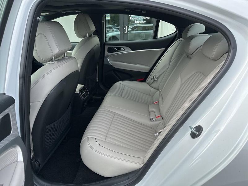 2022 Genesis G70 3.3TImage 22