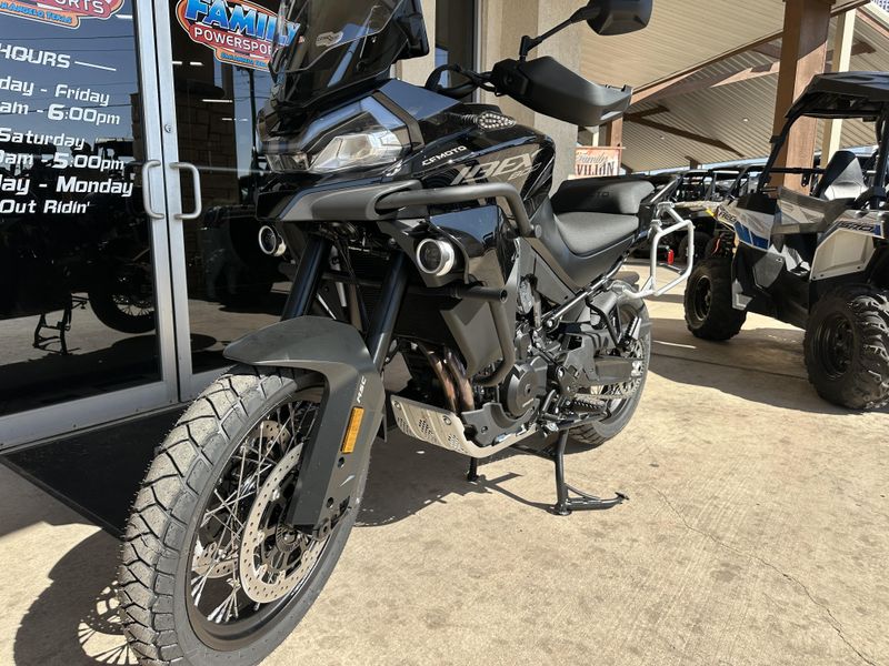 2025 CFMOTO IBEX 800E GEM BLACKImage 7