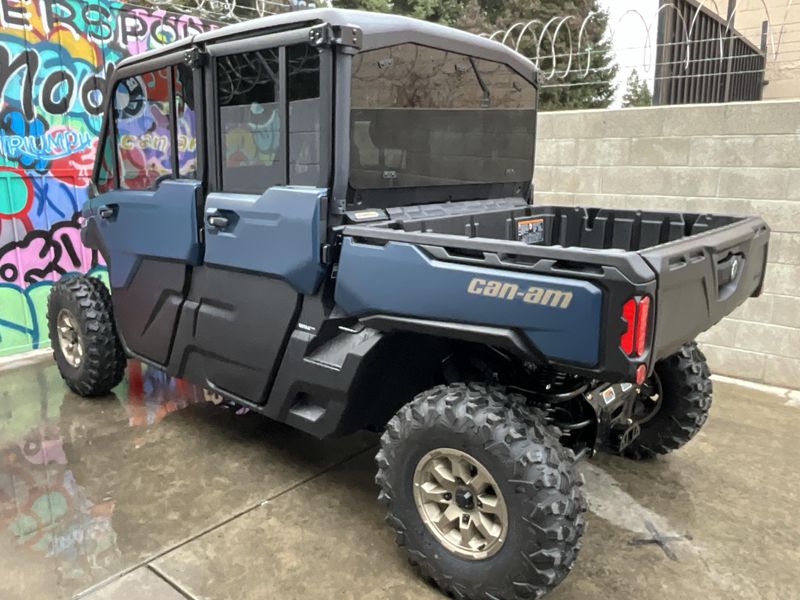 2025 Can-Am DEFENDER MAX HD10Image 6