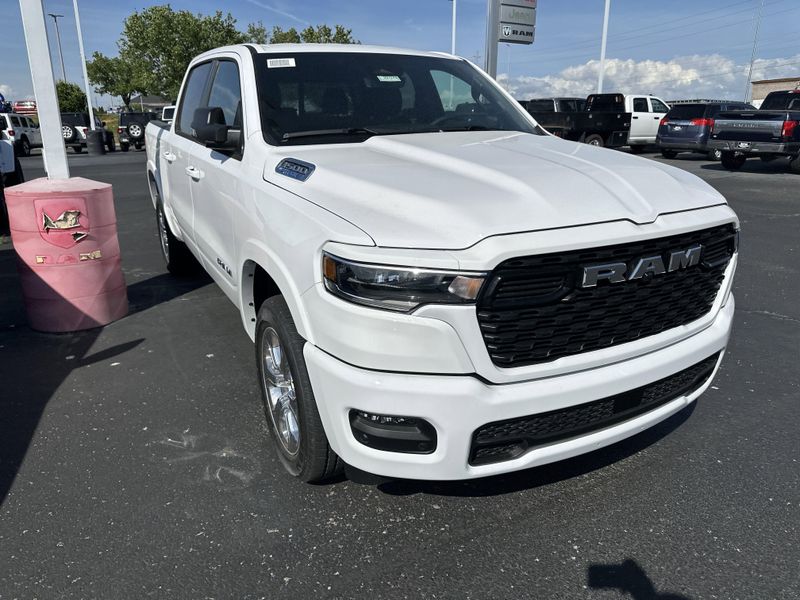 2025 RAM 1500 Big Horn Crew Cab 4x4 5
