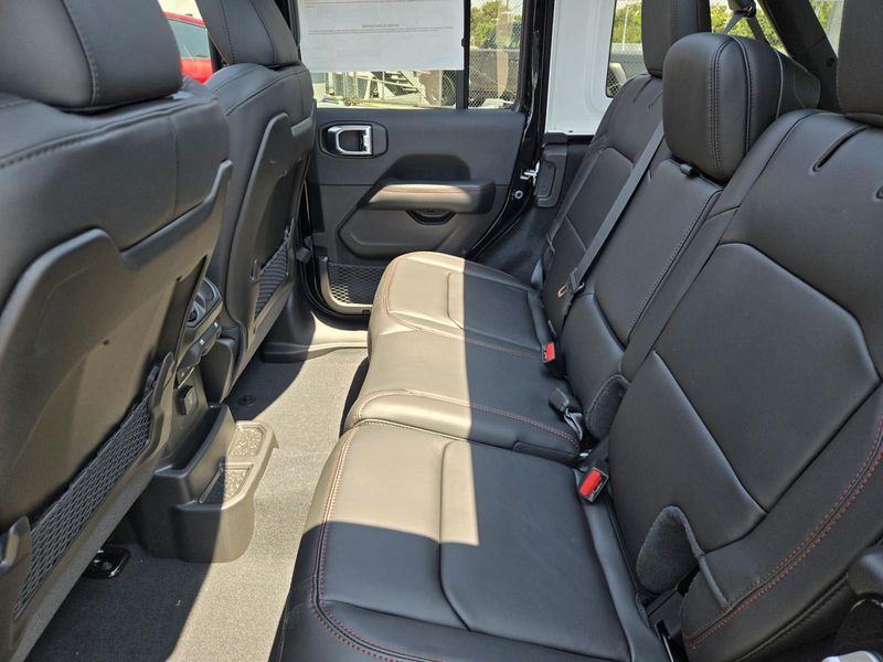 New 2026 Jeep Wrangler 4-door Rubicon X