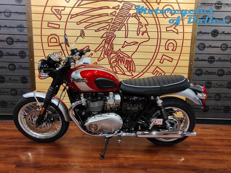 2025 Triumph T120 Elvis Edition Image 5