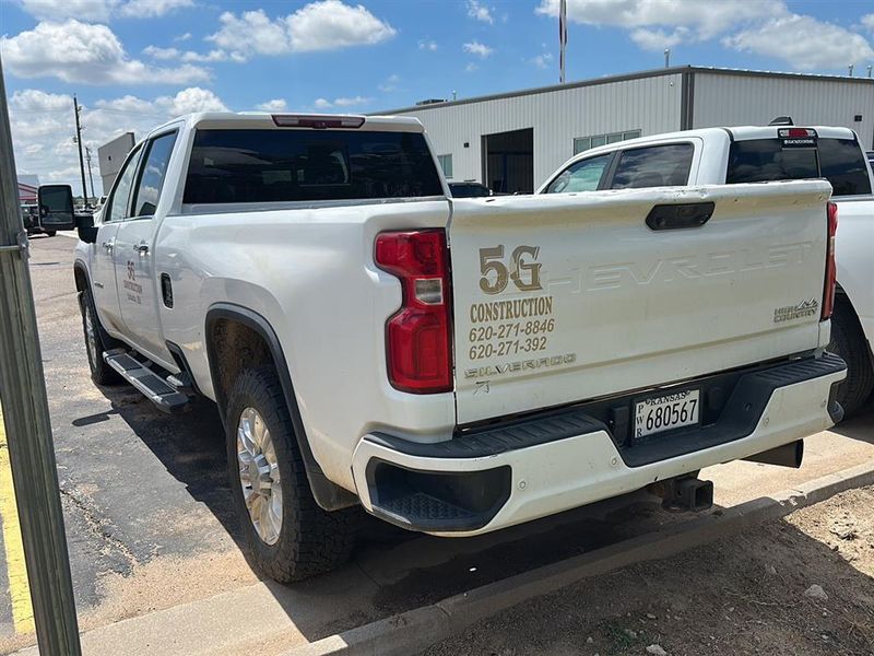 2020 Chevrolet Silverado 2500HD High Country photo 6