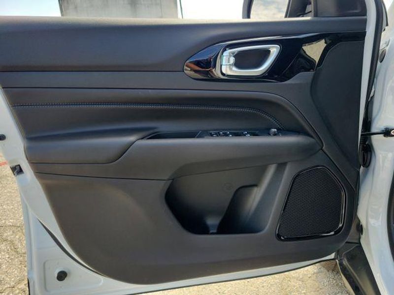 New 2026 Jeep Compass Latitude Altitude 4x4