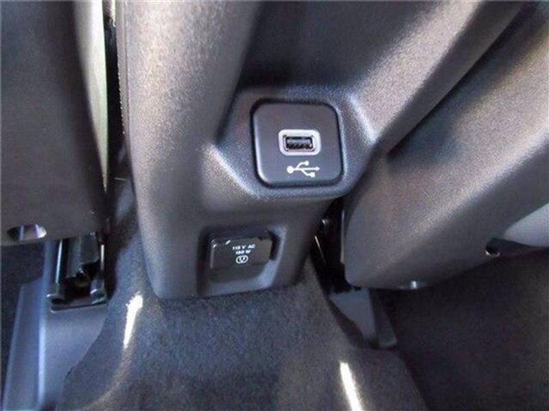 Used 2020 Jeep Renegade High AltitudeImage 11