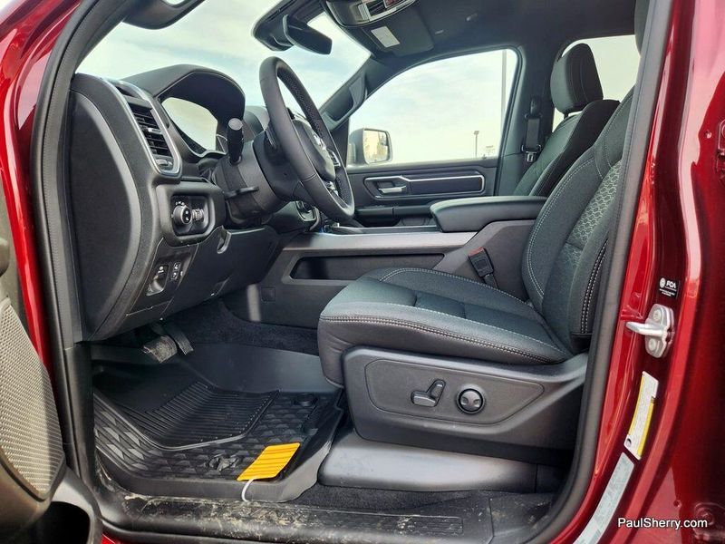 New 2025 RAM 1500 Big Horn Crew Cab 4x4 5