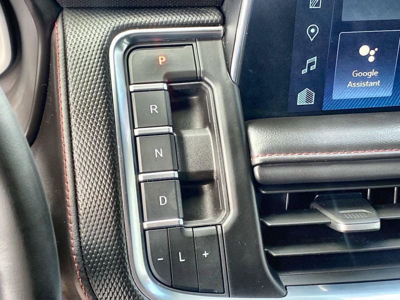 Used 2023 Chevrolet Tahoe RSTImage 15