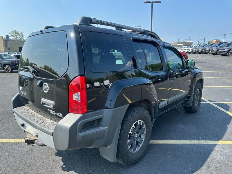 2015 Nissan Xterra PRO-4XImage 13