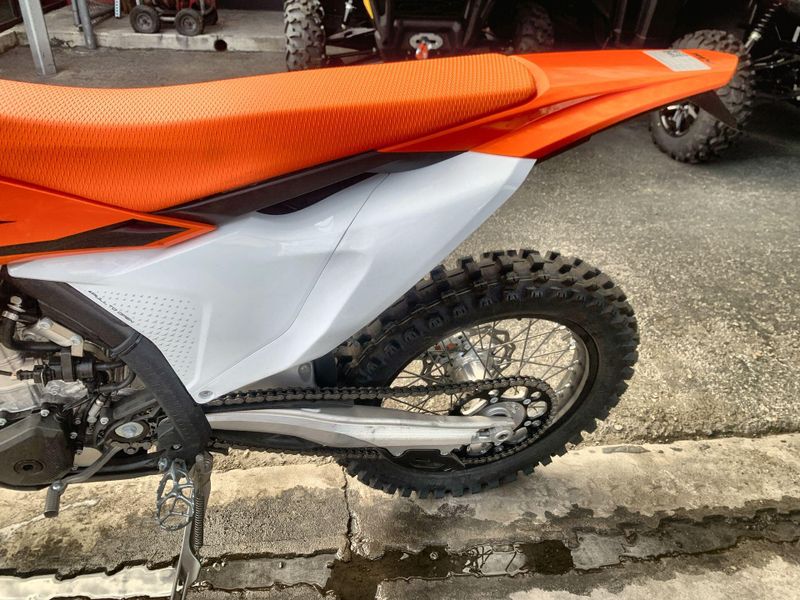 New 2024 KTM 500 XW-F Image 11