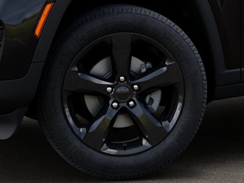 New 2025 Jeep Grand Cherokee Altitude X 4x2Image 38