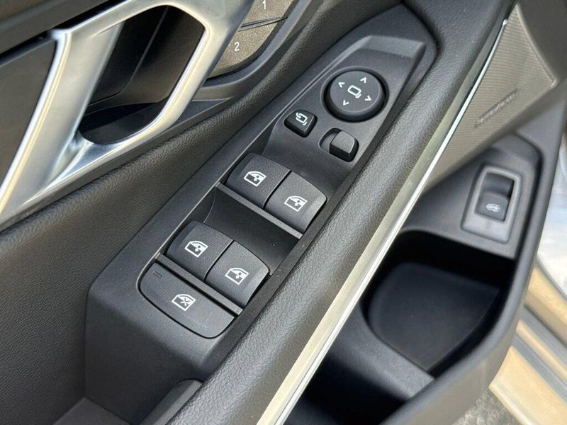 New 2026 BMW 3 Series 330iImage 15