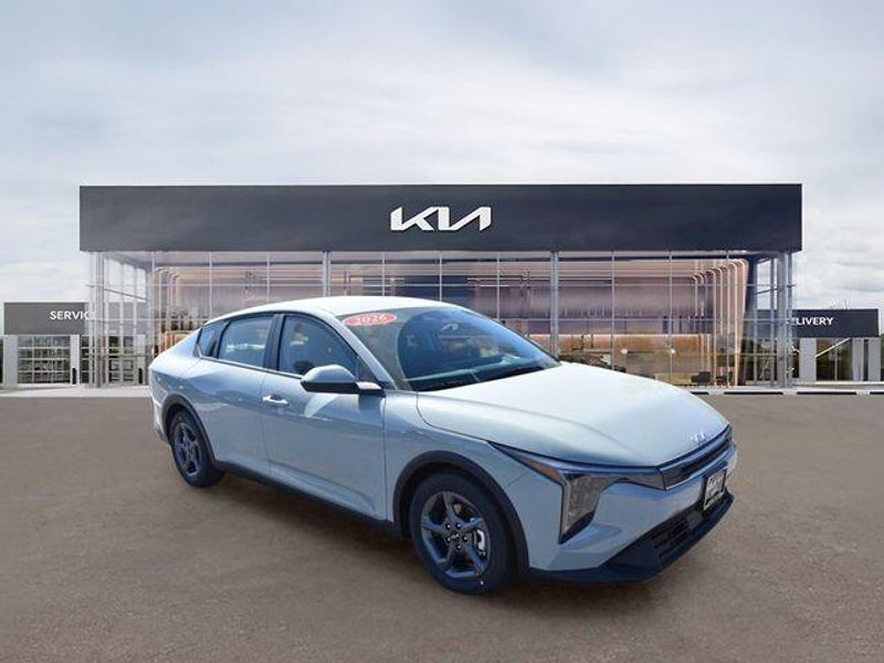 New 2026 Kia K4 LXSImage 11
