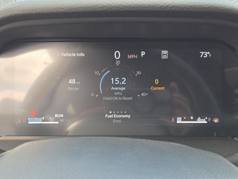 New 2026 Jeep Grand Cherokee Laredo Altitude 4x2
