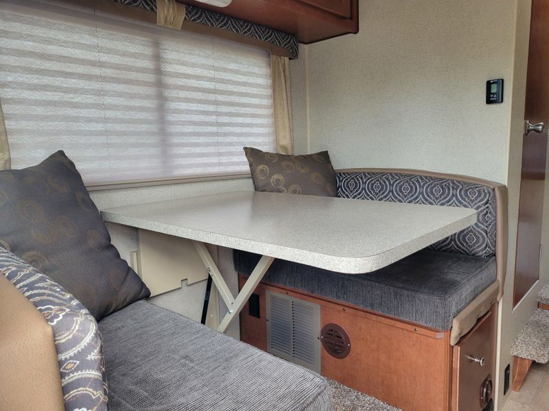 Used 2017 NORTHWOOD ARCTIC FOX 865 Image 5