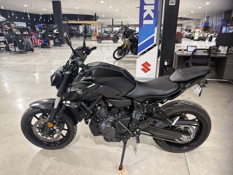 Used 2024 Yamaha MT-07 CA Image 14