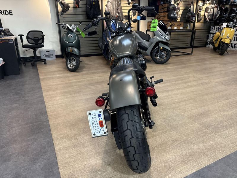 Used 2019 Harley-Davidson SOFTAIL STREET BOB Image 12