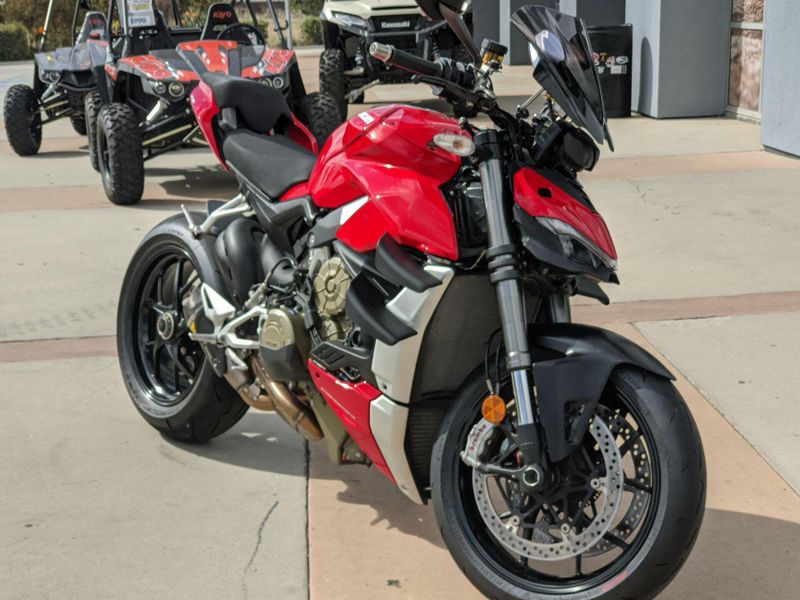 Used 2021 Ducati STREETFIGHTER V4 Image 11