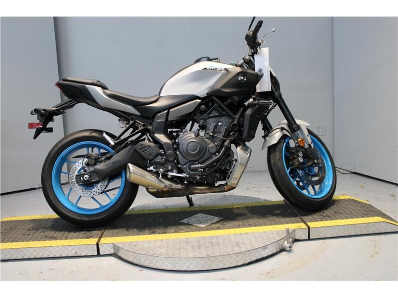 Used 2025 Yamaha MT-07 Image 1