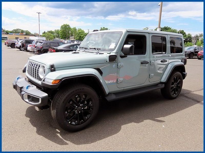 2024 Jeep Wrangler 4xE Sahara 4xeImage 1