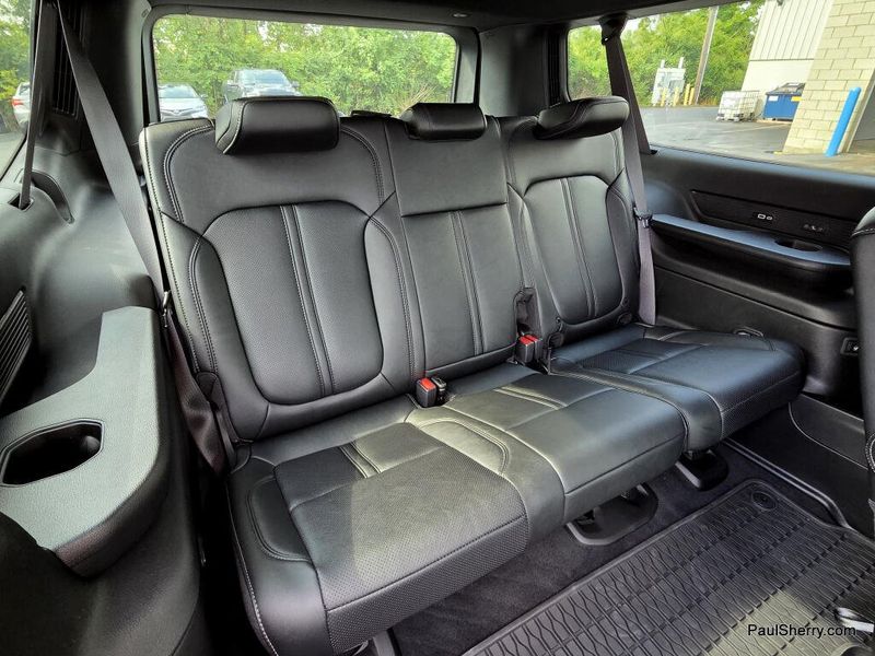 2026 Jeep Grand Wagoneer L Limited Reserve 4x4