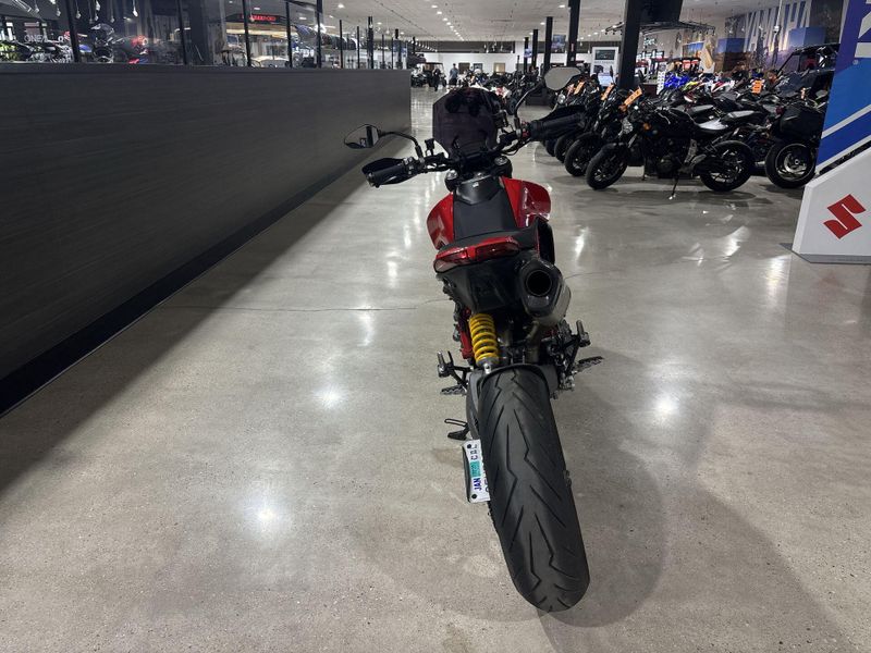 Used 2024 Ducati HYPERMOTARD 950 Image 18