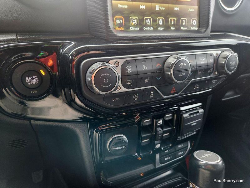 2021 Jeep Gladiator OverlandImage 40