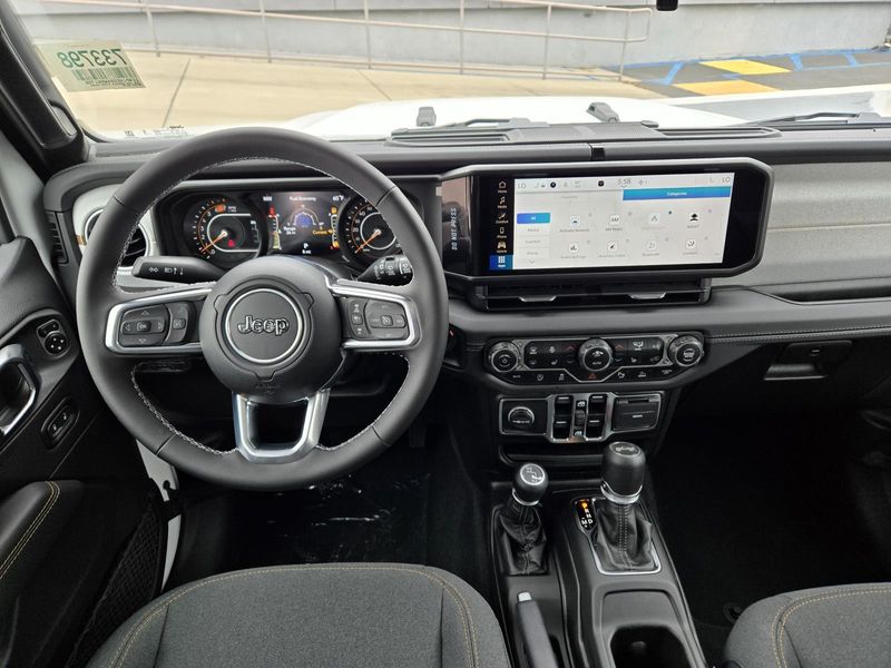 New 2025 Jeep Wrangler 4-door Sahara