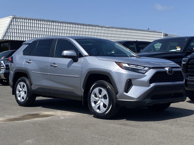 New 2025 Toyota RAV4 LEImage 2