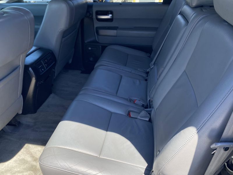 Used 2011 Toyota Sequoia LtdImage 14
