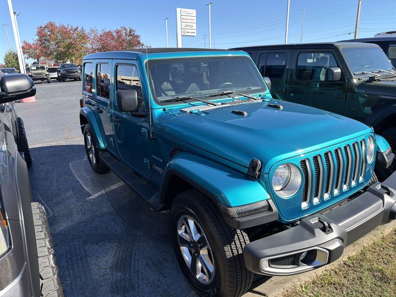 Used 2020 Jeep Wrangler Unlimited SaharaImage 4