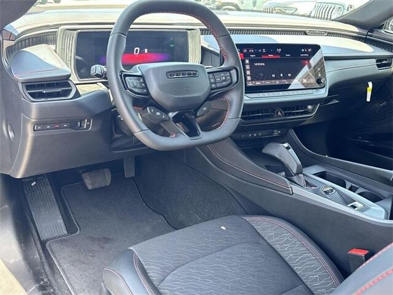 New 2025 Dodge Charger 2-door Daytona R/T AwdImage 15