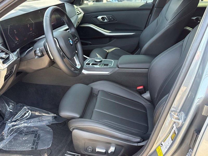 Used 2024 BMW 3 Series 330iImage 18