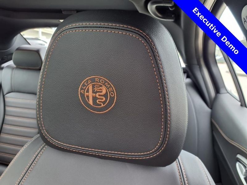 New 2025 Alfa Romeo Giulia Intensa RwdImage 16