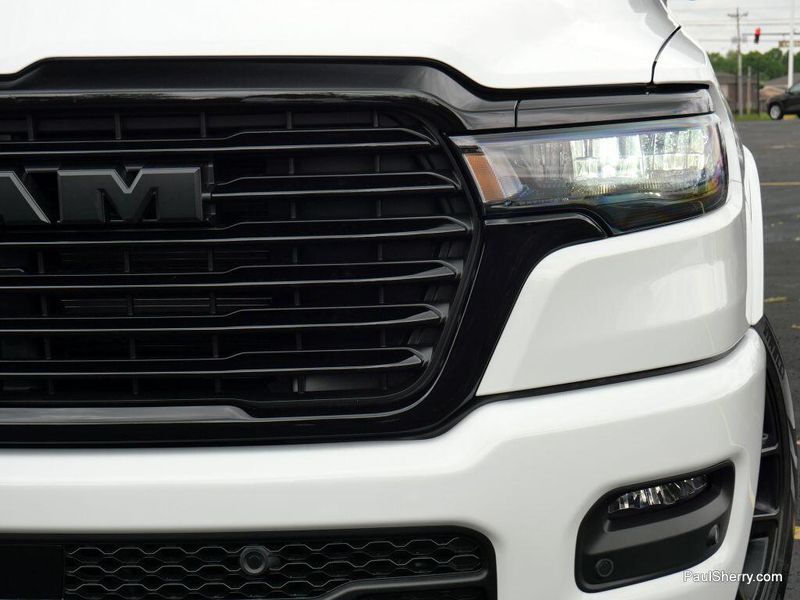2025 RAM 1500 Laramie Crew Cab 4x4 5