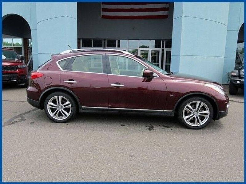 2015 INFINITI QX50 JourneyImage 2