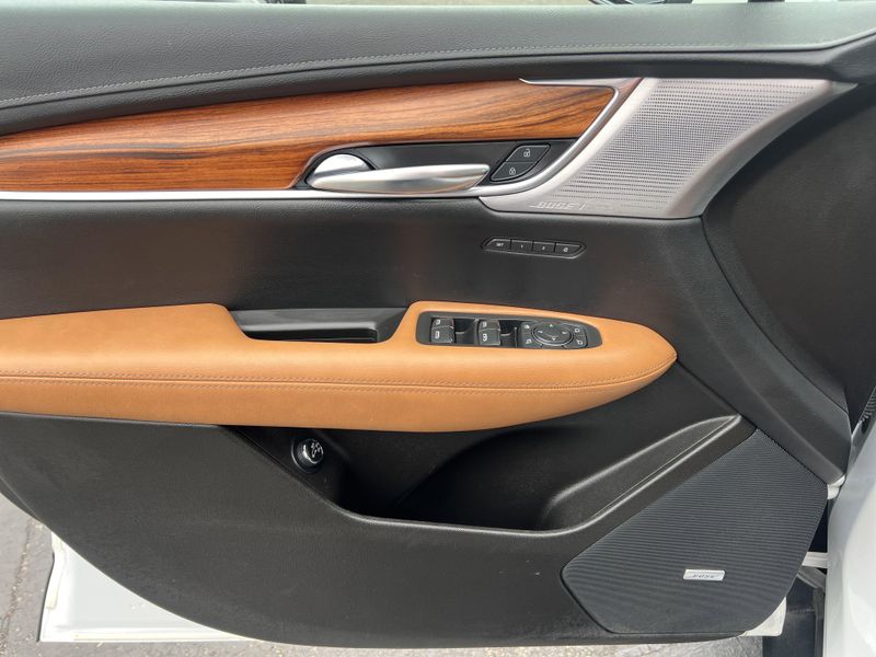 2021 Cadillac XT5 FWD Premium LuxuryImage 5