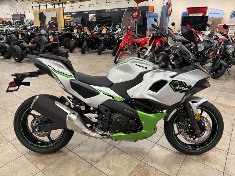 New 2024 Kawasaki NINJA 7 HYBRID ABS Image 18