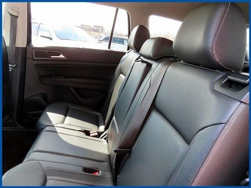 2019 Volkswagen Atlas 3.6L V6 SEImage 10