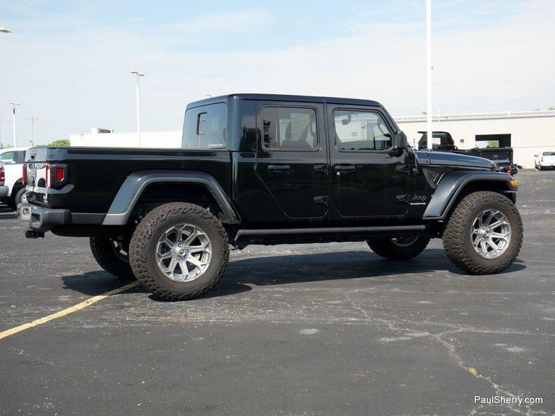 2022 Jeep Gladiator OverlandImage 10