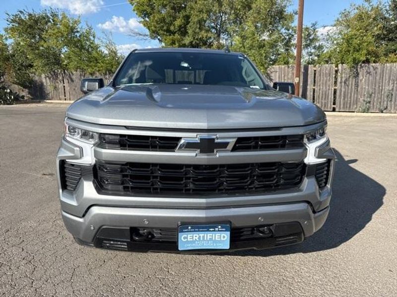 2024 Chevrolet Silverado 1500 RST photo 2