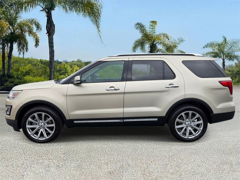 Used 2017 Ford Explorer Limited FWD