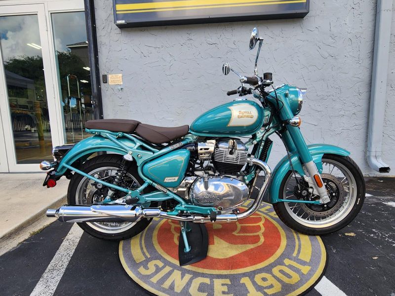 New 2026 Royal Enfield CLASSIC 650 Image 11