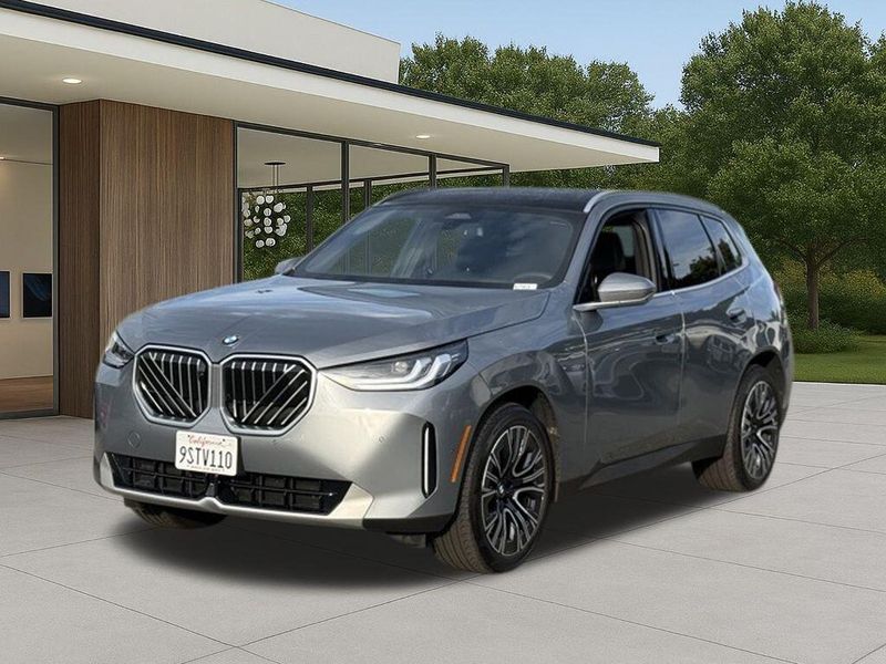 Used 2025 BMW X3 30 xDriveImage 2