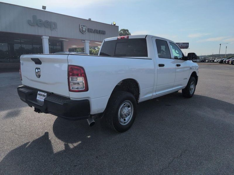 2022 RAM 2500 TradesmanImage 5