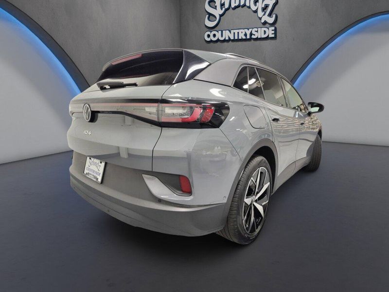 Used 2025 Volkswagen ID.4 Pro S Long Range w/Glass RoofImage 13